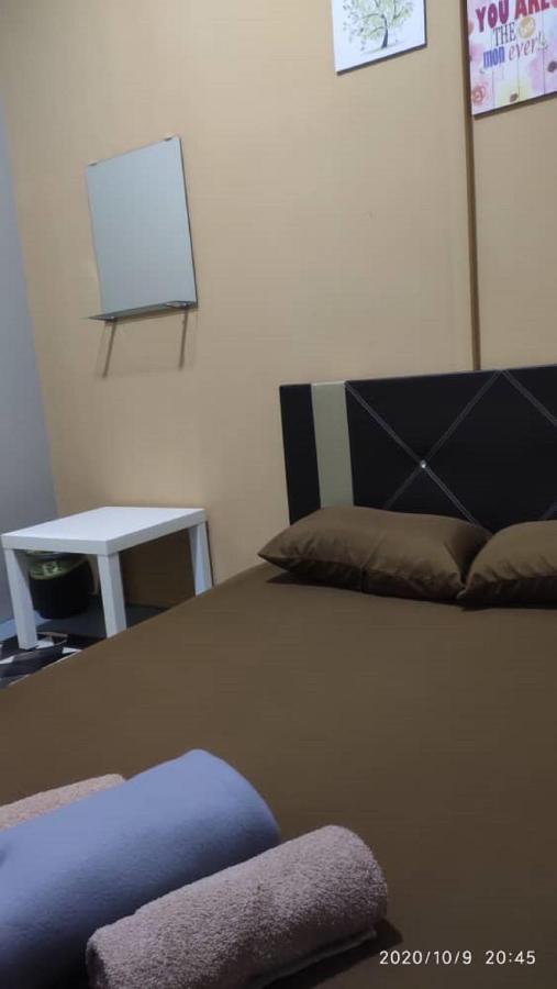 Hostel Ny Tropical Backpackers Desaru Zewnętrze zdjęcie